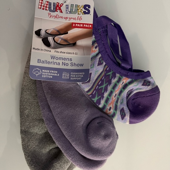 New with tags, two sets of ball babydoll Muk Luks socks. - Picture 2 of 2